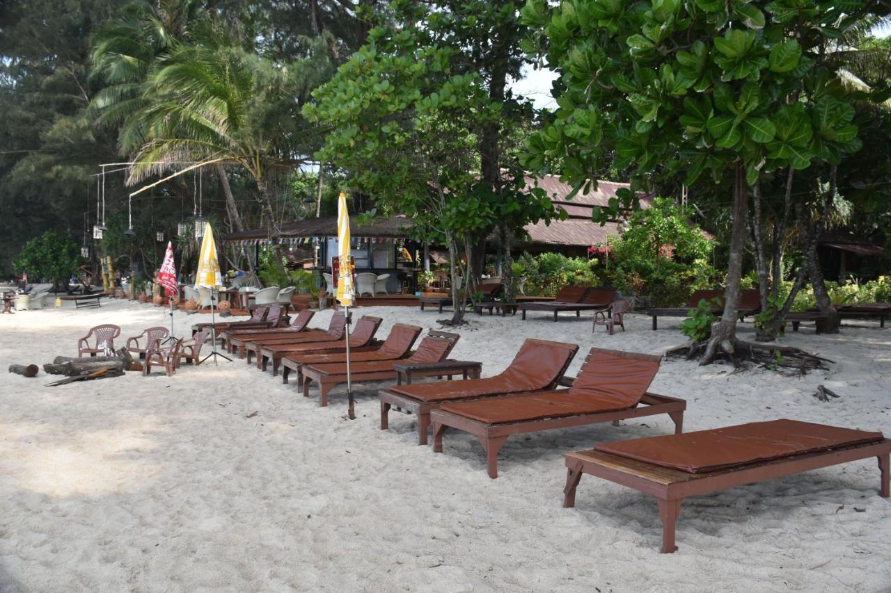 Bamboo Bungalows Koh Phayam Dış mekan fotoğraf