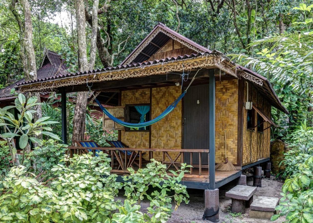 Bamboo Bungalows Koh Phayam Dış mekan fotoğraf